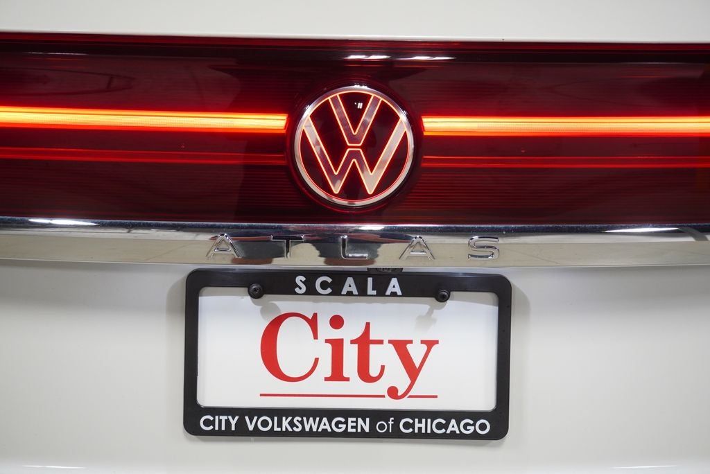 2025 Volkswagen Atlas Cross Sport 2.0T SEL