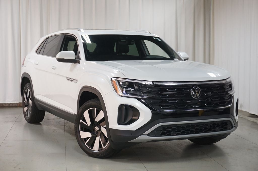 2025 Volkswagen Atlas Cross Sport 2.0T SEL