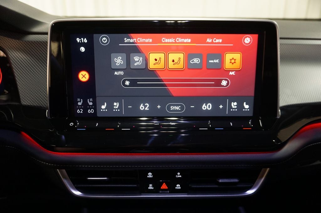 2025 Volkswagen Atlas Cross Sport 2.0T SEL