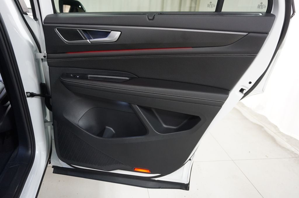 2025 Volkswagen Atlas Cross Sport 2.0T SEL