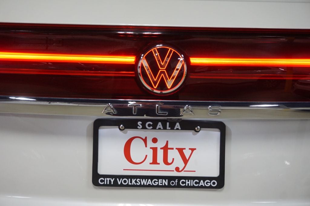 2025 Volkswagen Atlas Cross Sport 2.0T SEL