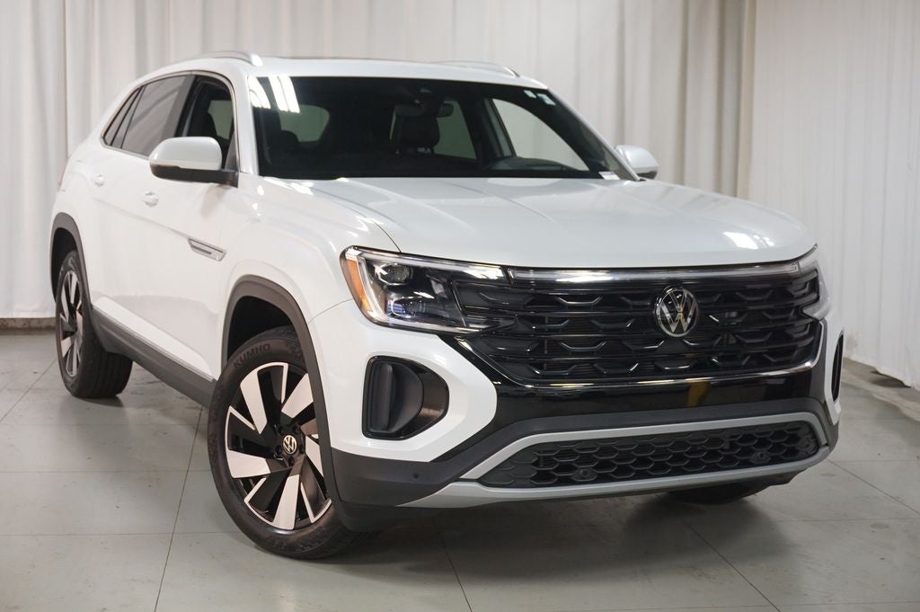 2025 Volkswagen Atlas Cross Sport 2.0T SEL