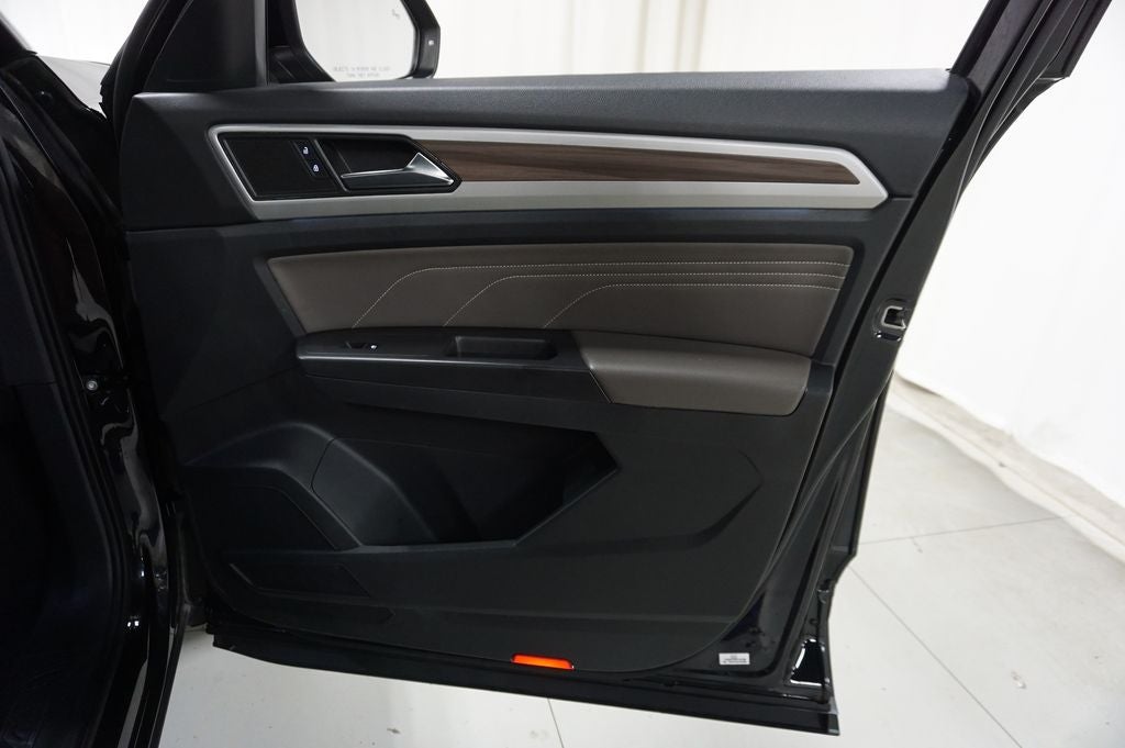 2023 Volkswagen Atlas SEL