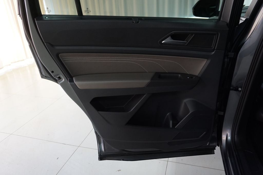 2022 Volkswagen Atlas SEL