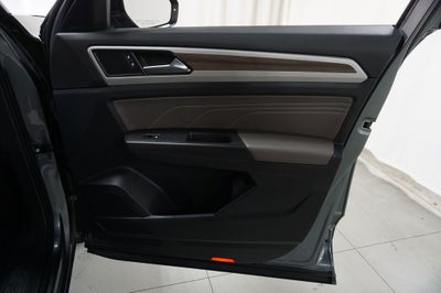 2022 Volkswagen Atlas SEL