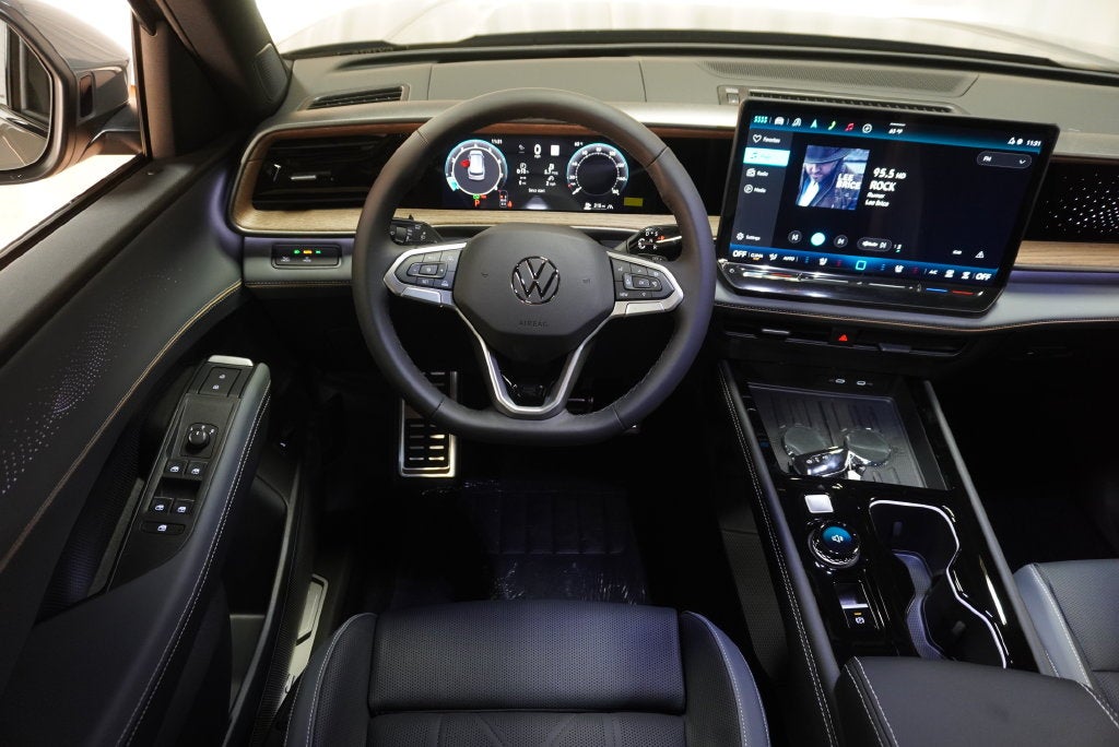 2027 Volkswagen Atlas SEL