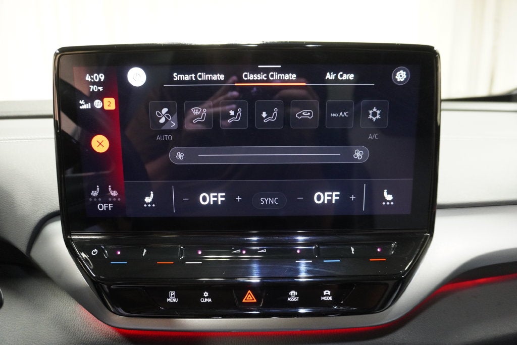 2023 Volkswagen ID.4 Pro