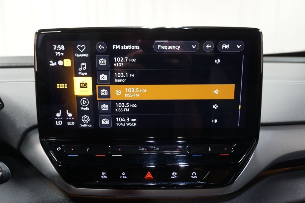 2023 Volkswagen ID.4 Pro