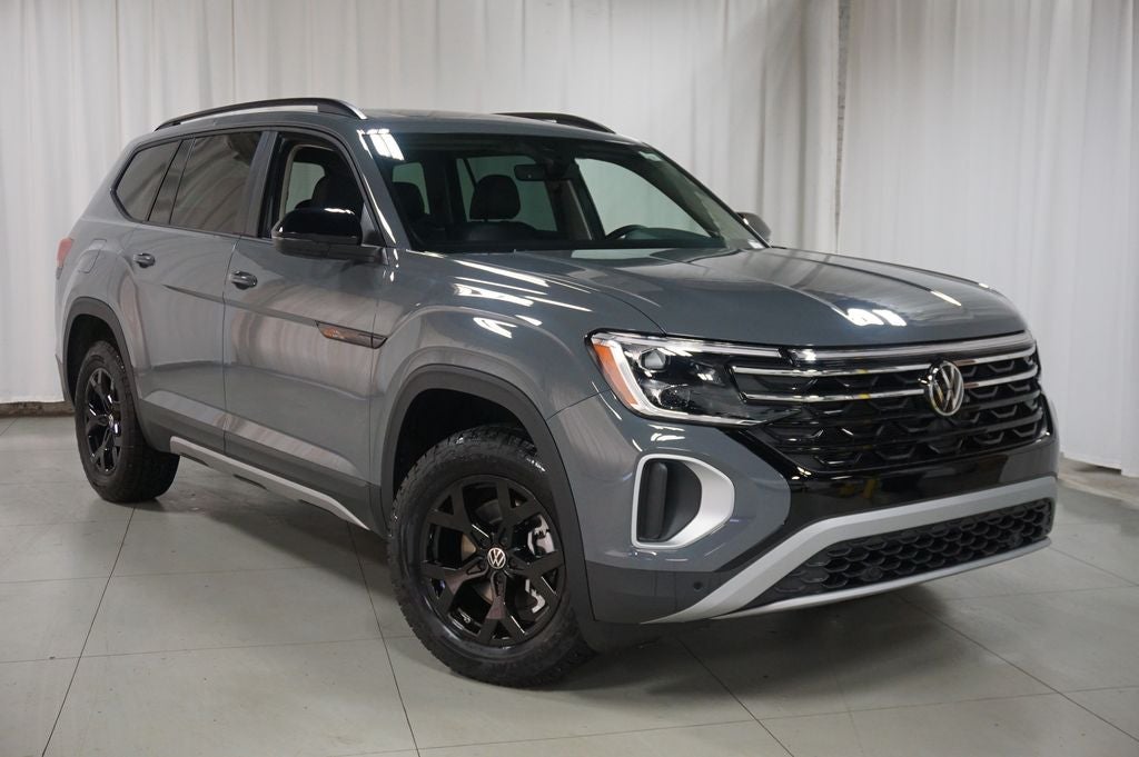 2026 Volkswagen Atlas 2.0T Peak Edition