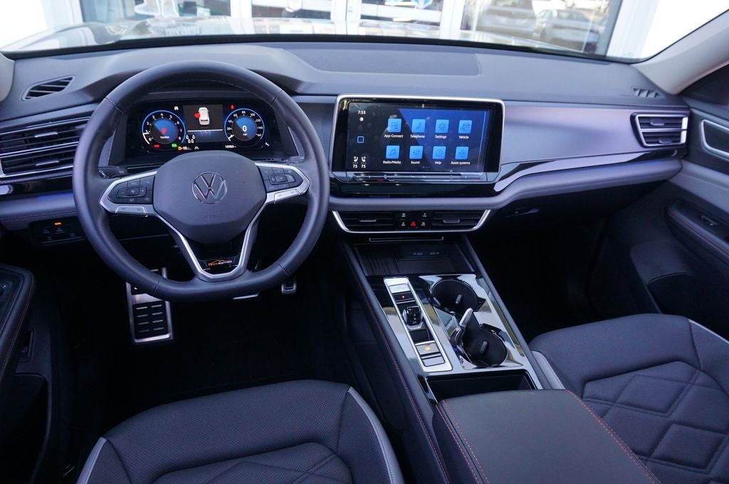 2025 Volkswagen Atlas 2.0T Peak Edition