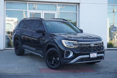 2025 Volkswagen Atlas 2.0T Peak Edition