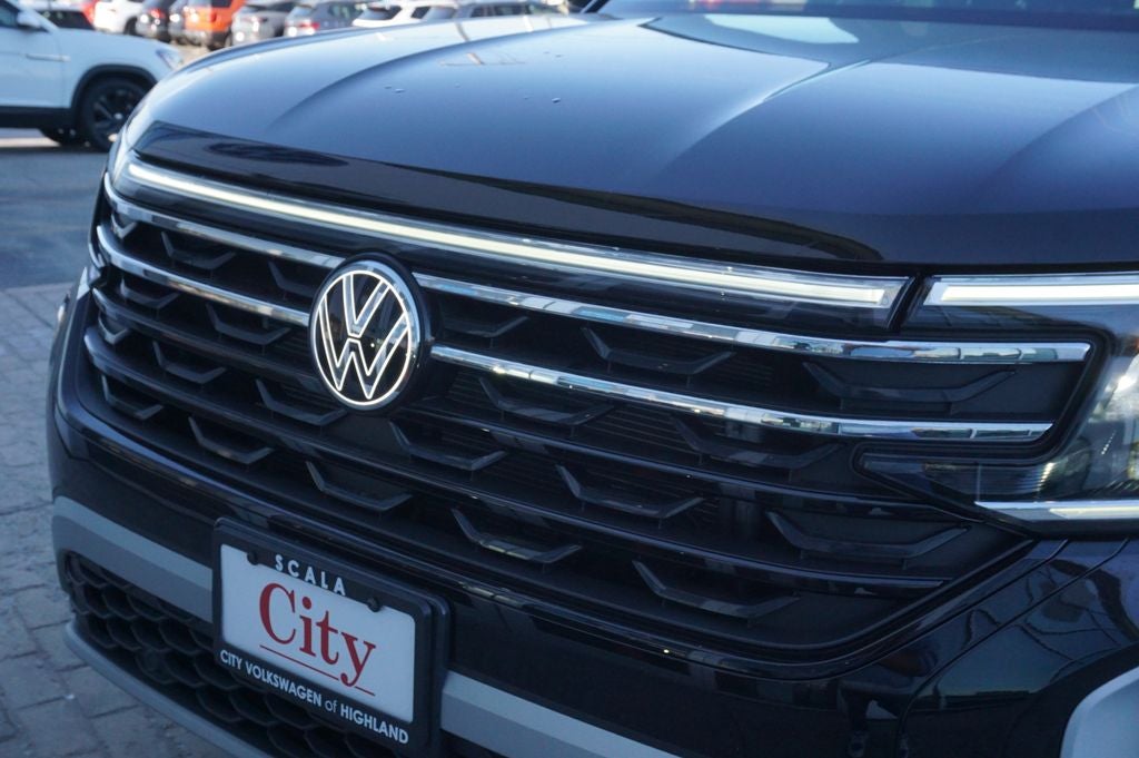 2025 Volkswagen Atlas 2.0T Peak Edition