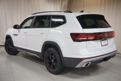 2024 Volkswagen Atlas 2.0T Peak Edition SE w/Technology