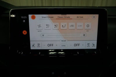 2024 Volkswagen Atlas 2.0T Peak Edition SE w/Technology