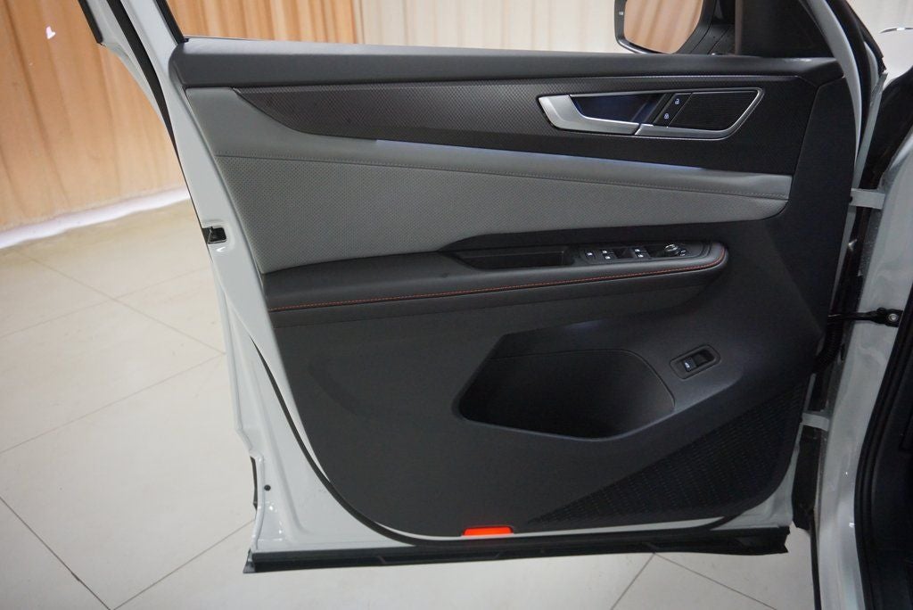 2024 Volkswagen Atlas 2.0T Peak Edition SE w/Technology