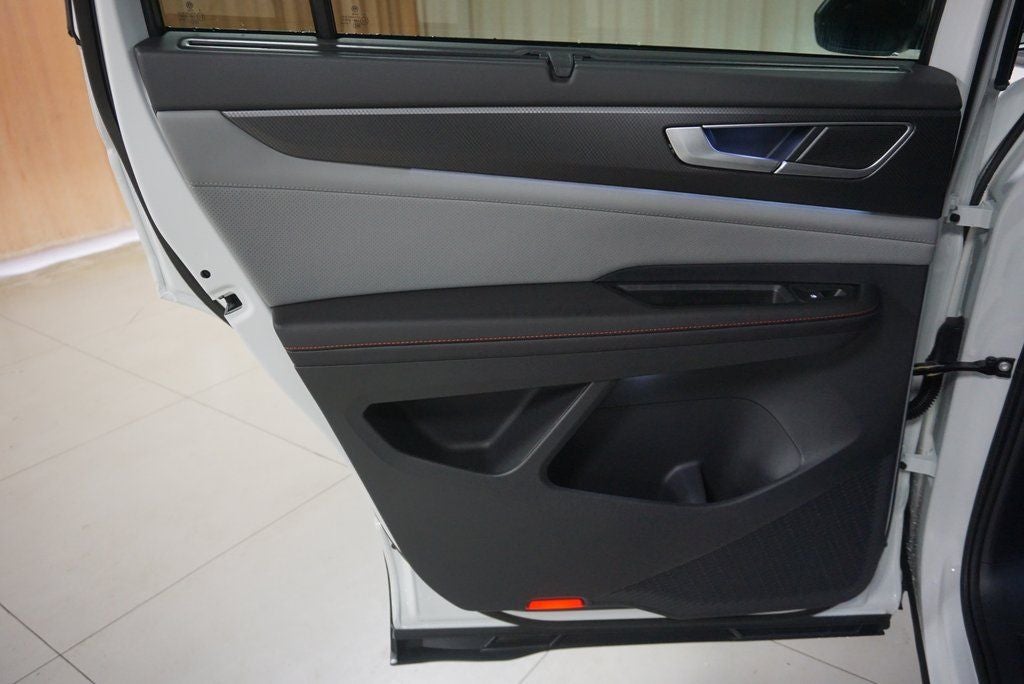 2024 Volkswagen Atlas 2.0T Peak Edition SE w/Technology