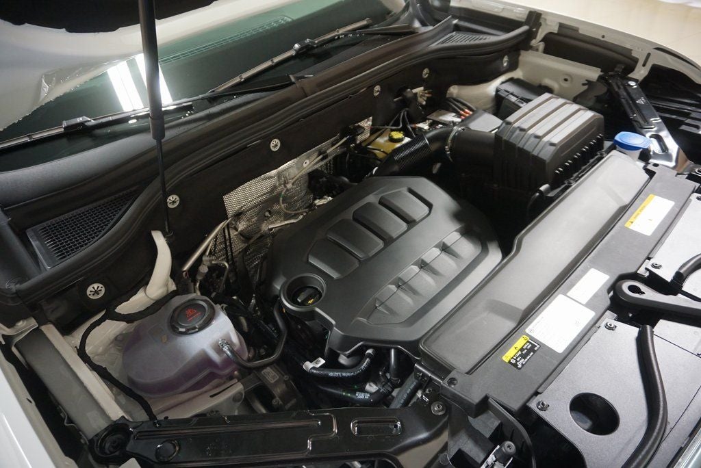 2024 Volkswagen Atlas 2.0T Peak Edition SE w/Technology