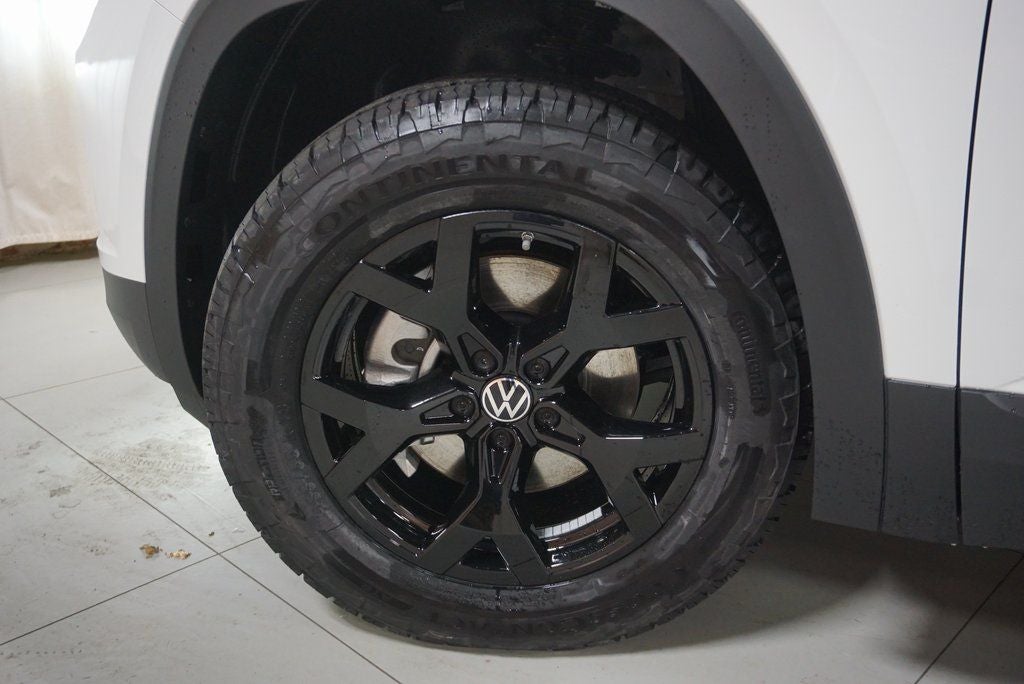 2024 Volkswagen Atlas 2.0T Peak Edition SE w/Technology