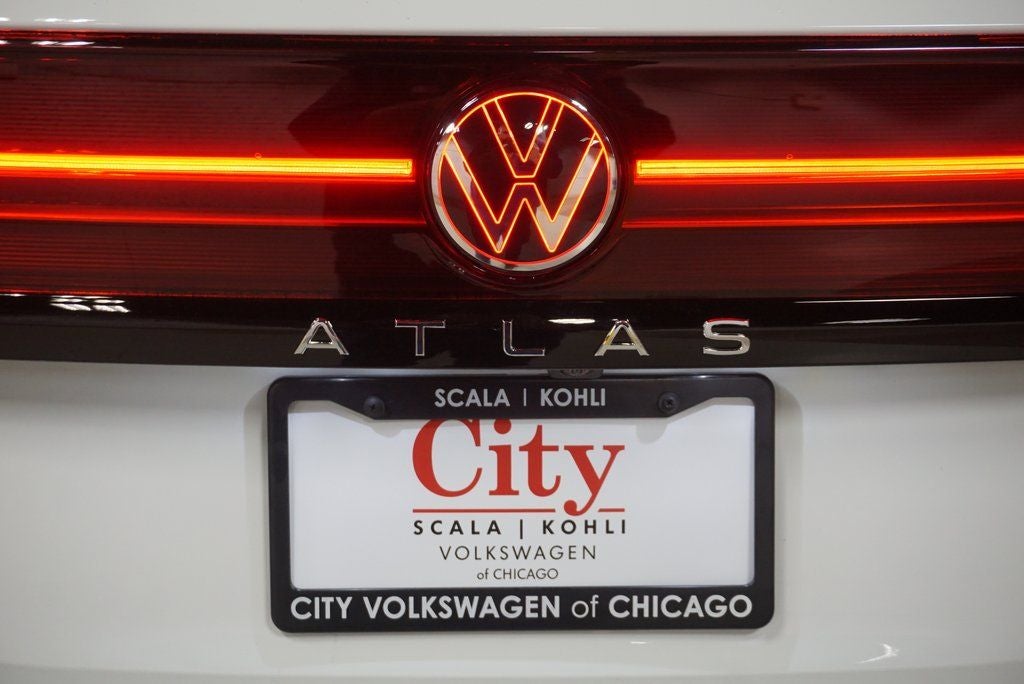 2024 Volkswagen Atlas 2.0T Peak Edition SE w/Technology