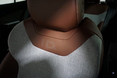 2025 Volkswagen ID.4 Pro