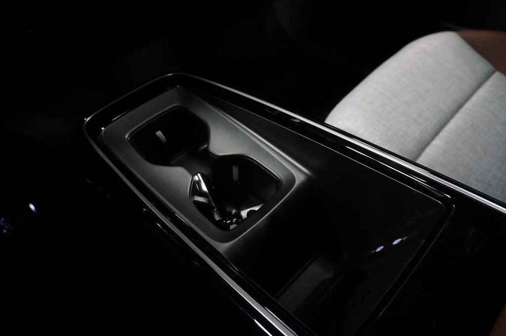 2025 Volkswagen ID.4 Pro