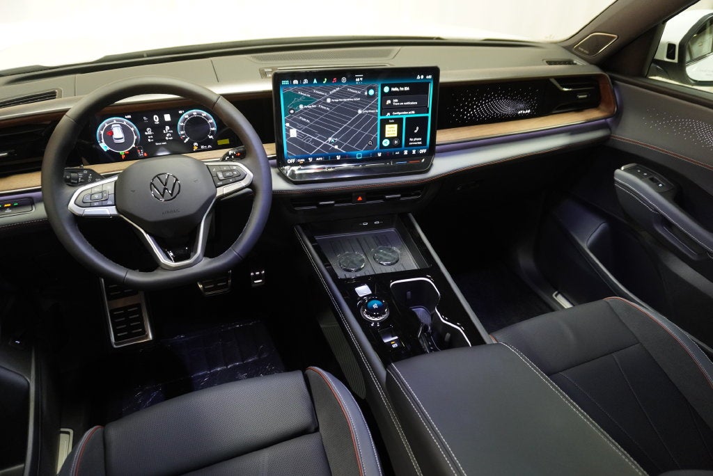 2027 Volkswagen Atlas SEL Premium R-Line