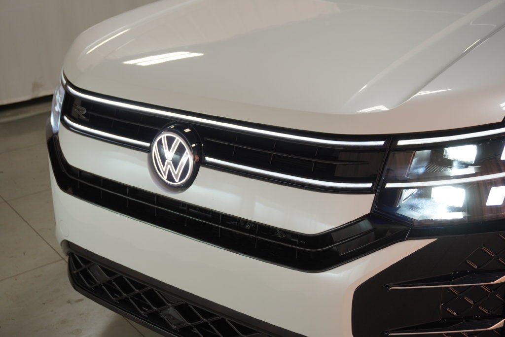 2027 Volkswagen Atlas SEL Premium R-Line