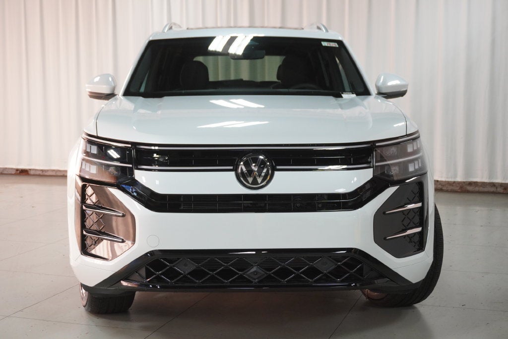 2027 Volkswagen Atlas SEL Premium R-Line