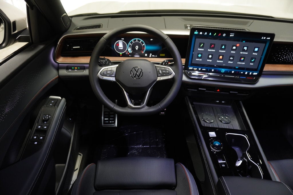 2027 Volkswagen Atlas SEL Premium R-Line