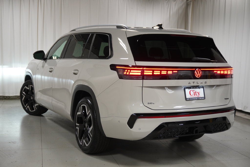 2027 Volkswagen Atlas SEL Premium R-Line
