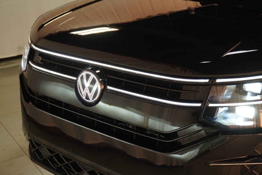 2027 Volkswagen Atlas SEL Premium R-Line