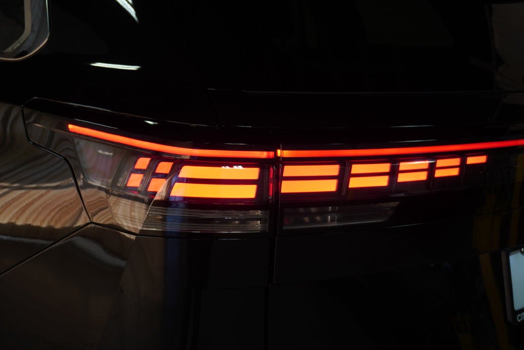 2027 Volkswagen Atlas SEL Premium R-Line