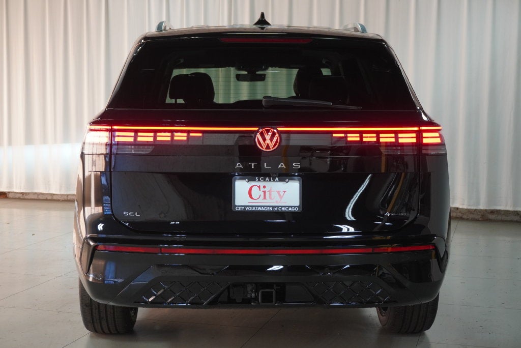 2027 Volkswagen Atlas SEL Premium R-Line