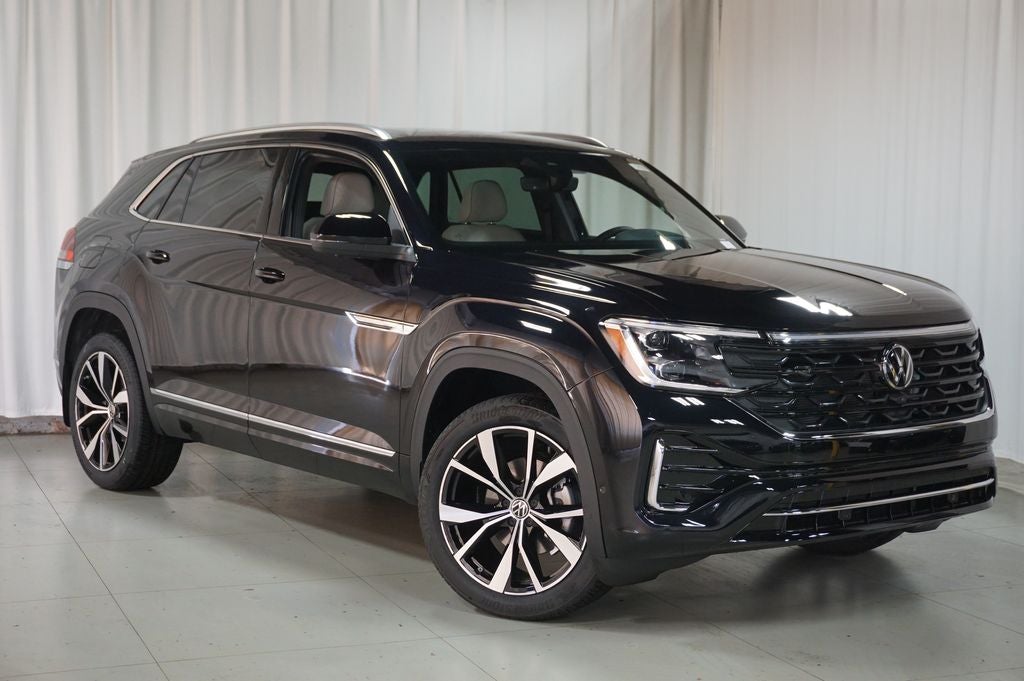 2026 Volkswagen Atlas Cross Sport 2.0T SEL Premium R-Line