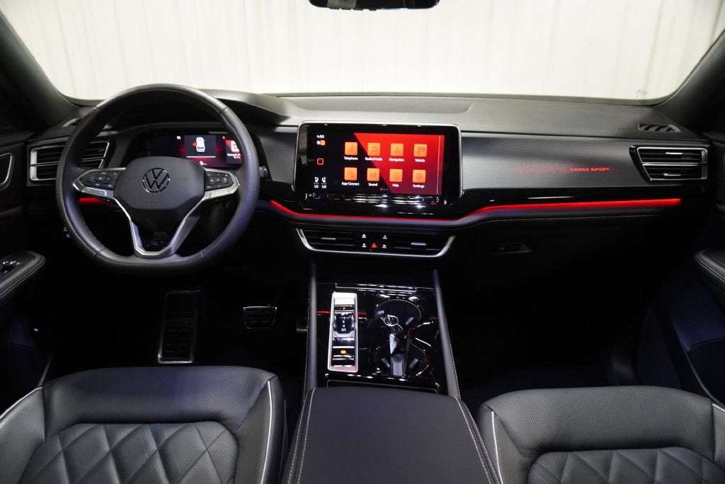 2026 Volkswagen Atlas Cross Sport 2.0T SEL Premium R-Line
