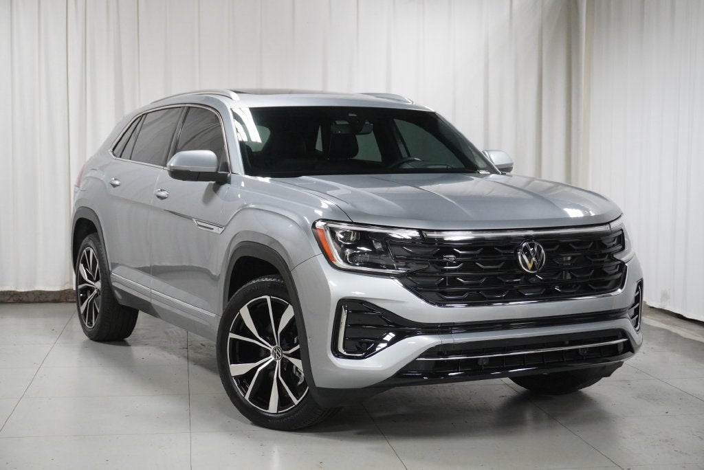 2026 Volkswagen Atlas Cross Sport 2.0T SEL Premium R-Line