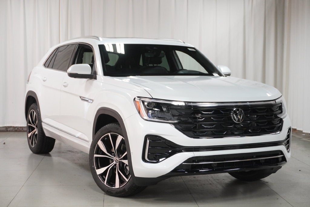 2026 Volkswagen Atlas Cross Sport SEL Premium R-Line