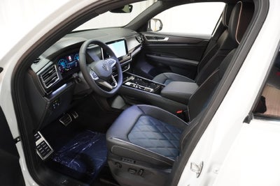 2026 Volkswagen Atlas Cross Sport SEL Premium R-Line