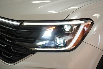 2026 Volkswagen Atlas Cross Sport SEL Premium R-Line