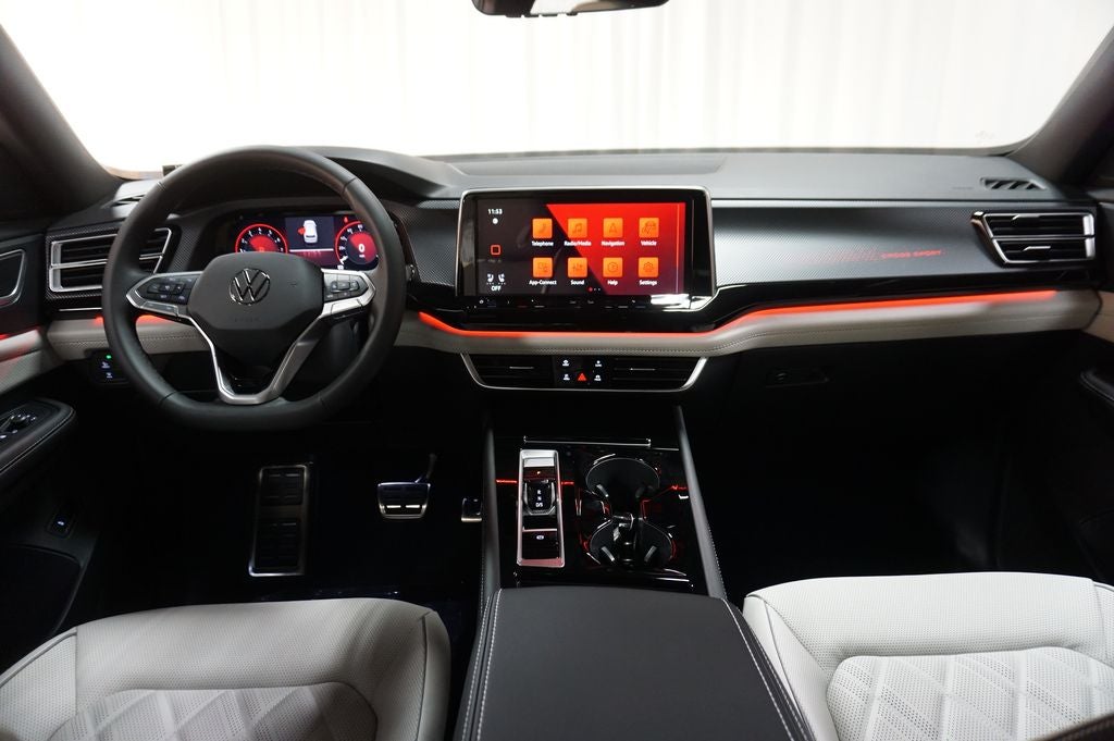 2026 Volkswagen Atlas Cross Sport 2.0T SEL Premium R-Line