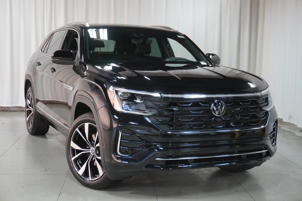 2026 Volkswagen Atlas Cross Sport SEL Premium R-Line