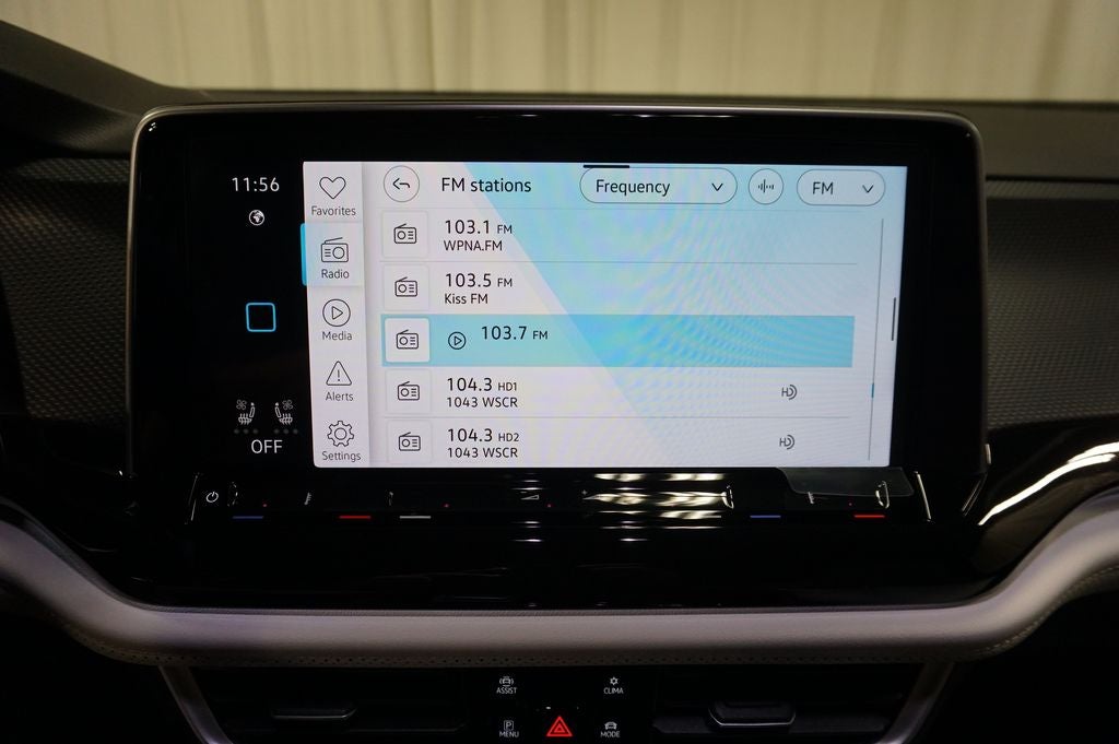 2026 Volkswagen Atlas Cross Sport 2.0T SEL Premium R-Line