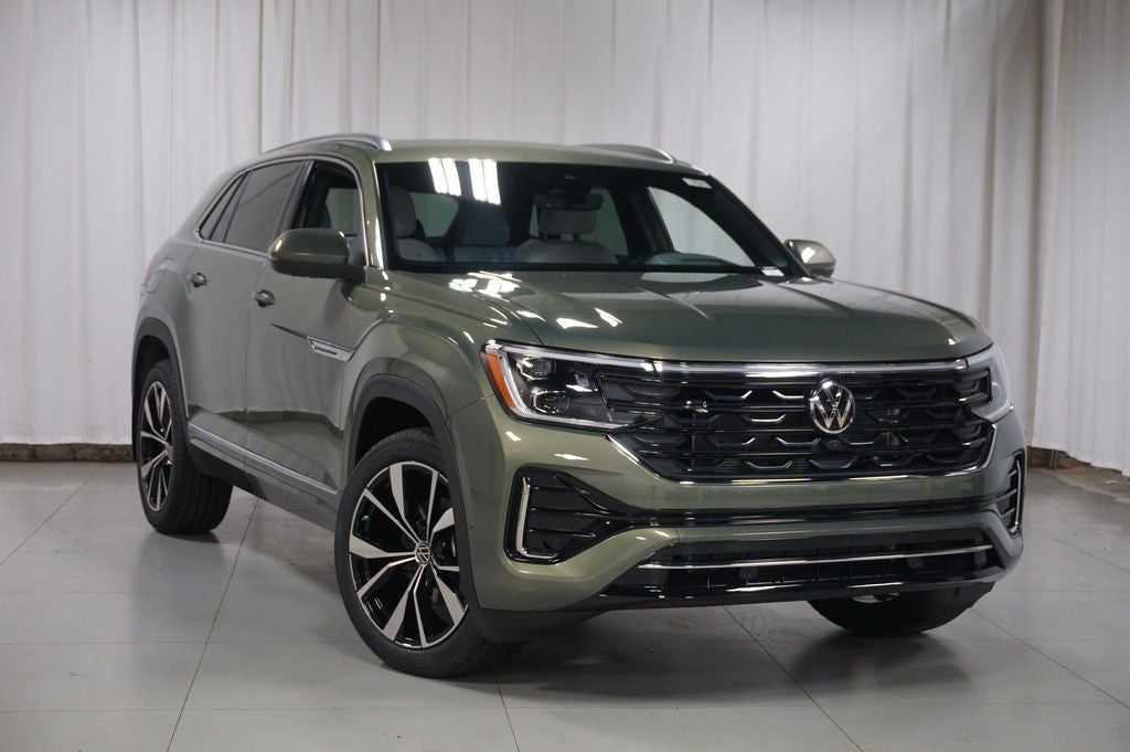 2026 Volkswagen Atlas Cross Sport 2.0T SEL Premium R-Line