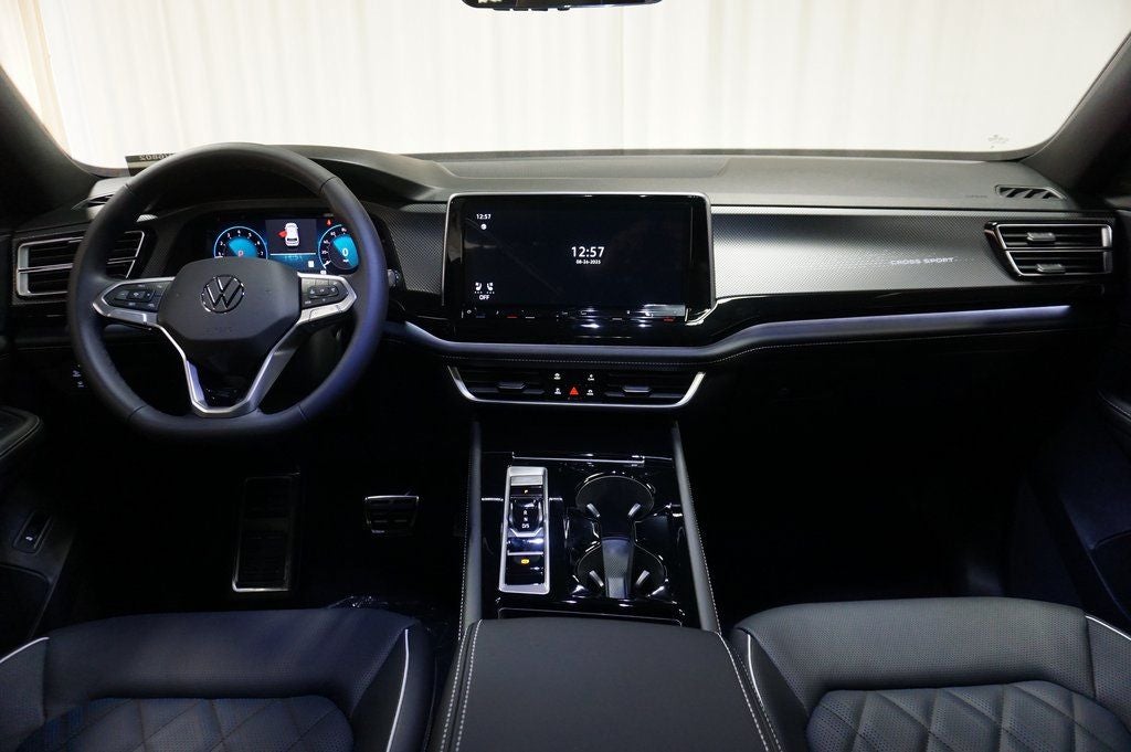 2026 Volkswagen Atlas Cross Sport 2.0T SEL Premium R-Line