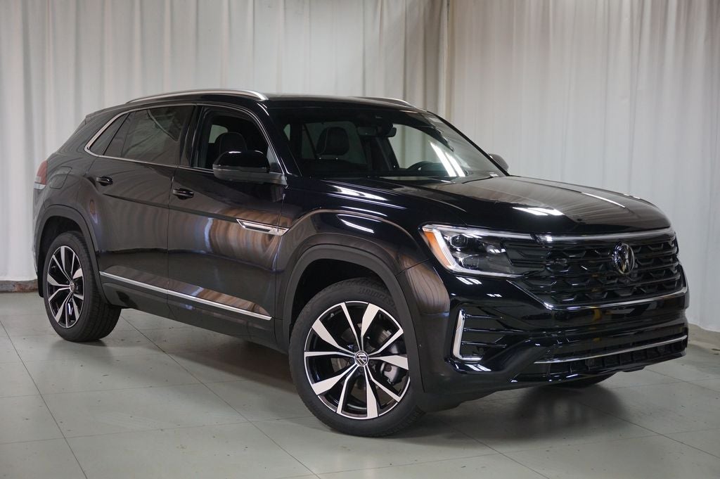 2026 Volkswagen Atlas Cross Sport 2.0T SEL Premium R-Line
