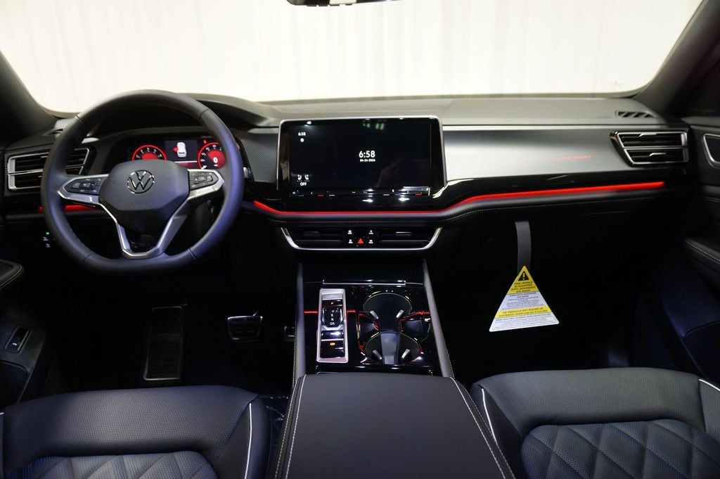 2026 Volkswagen Atlas Cross Sport 2.0T SEL Premium R-Line