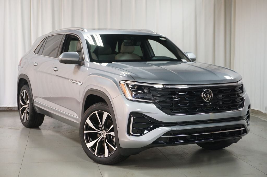 2026 Volkswagen Atlas Cross Sport 2.0T SEL Premium R-Line