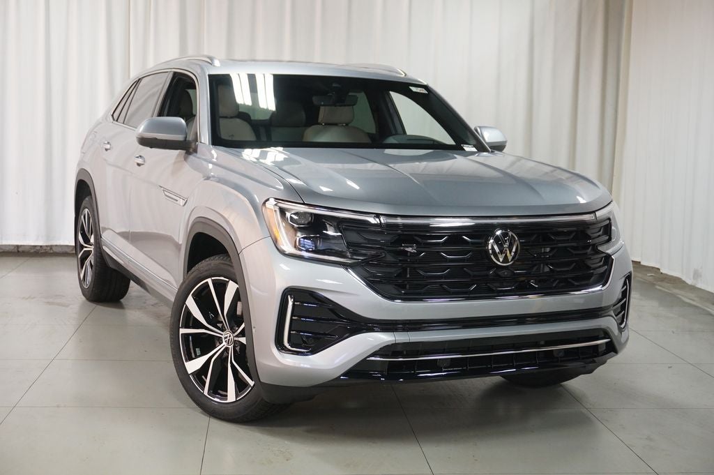 2026 Volkswagen Atlas Cross Sport 2.0T SEL Premium R-Line