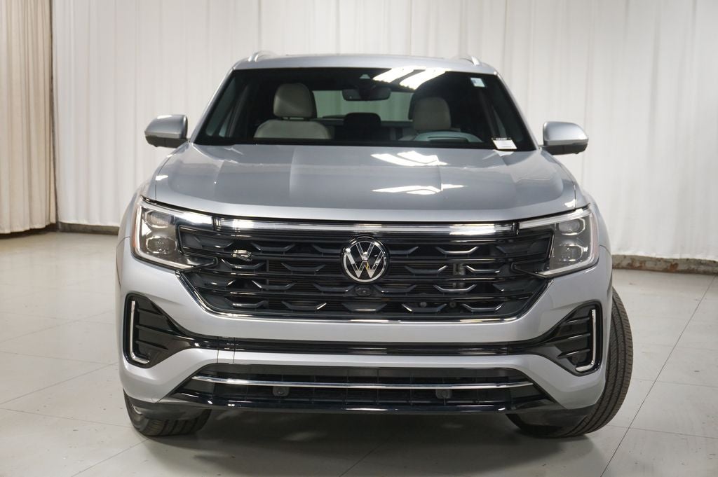 2024 Volkswagen Atlas Cross Sport 2.0T SEL Premium R-Line