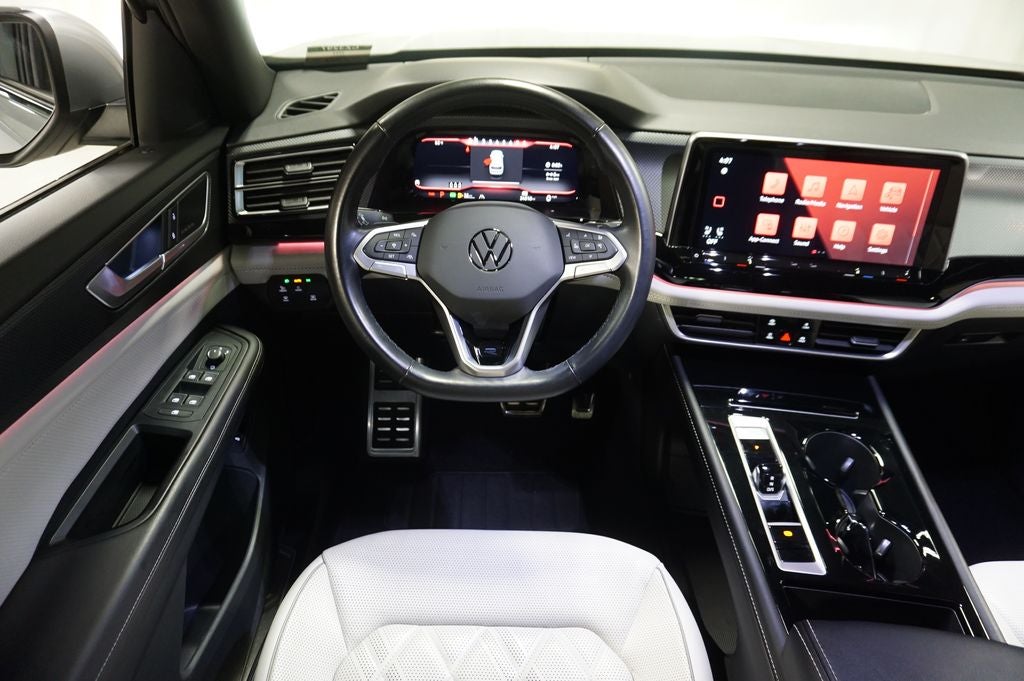 2024 Volkswagen Atlas Cross Sport 2.0T SEL Premium R-Line